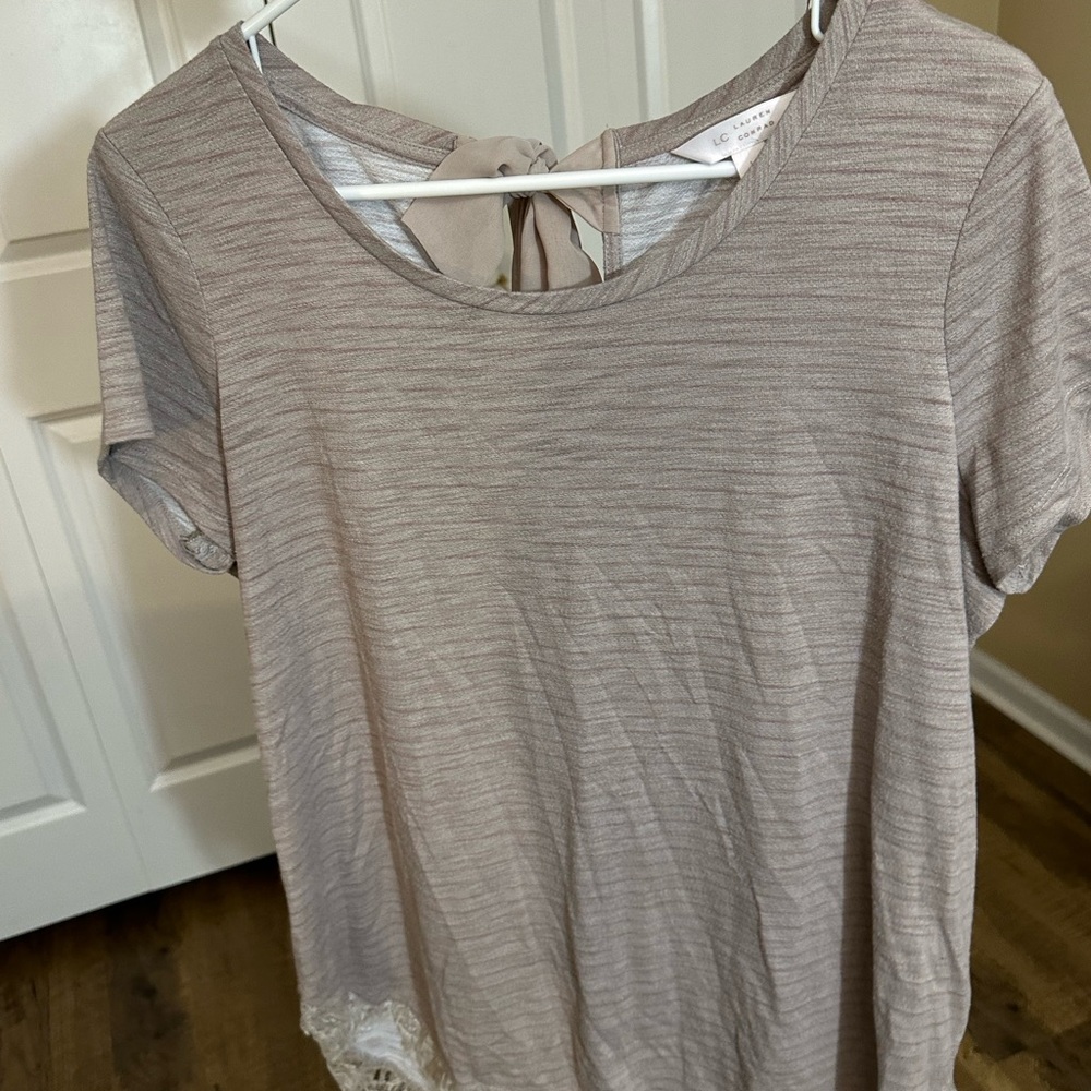 LC Lauren Conrad Heathered Short Sleeve Tee